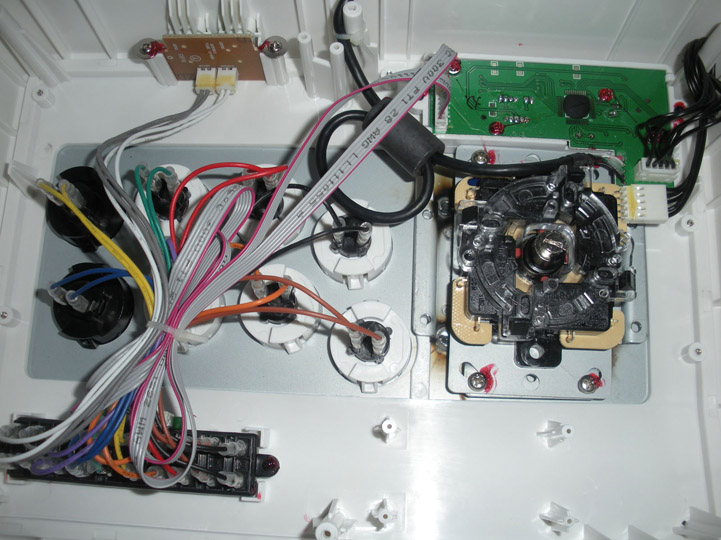 Clicca per vederci meglio Come costruirsi da soli un joystick arcade